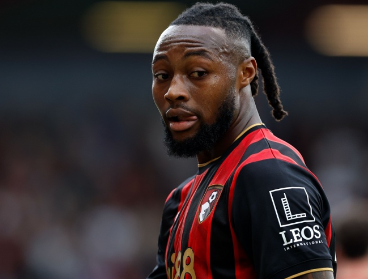 曼聯(lián)引援塞梅尼奧：堅(jiān)守薪資結(jié)構(gòu)，競(jìng)爭(zhēng)態(tài)勢(shì)復(fù)雜