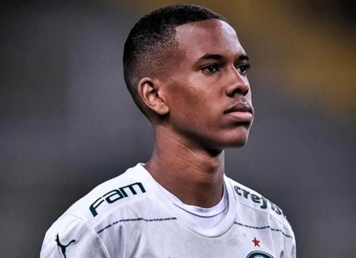 埃斯特旺與恩德里克：昔日隊友閃耀五大聯(lián)賽，今朝各展鋒芒